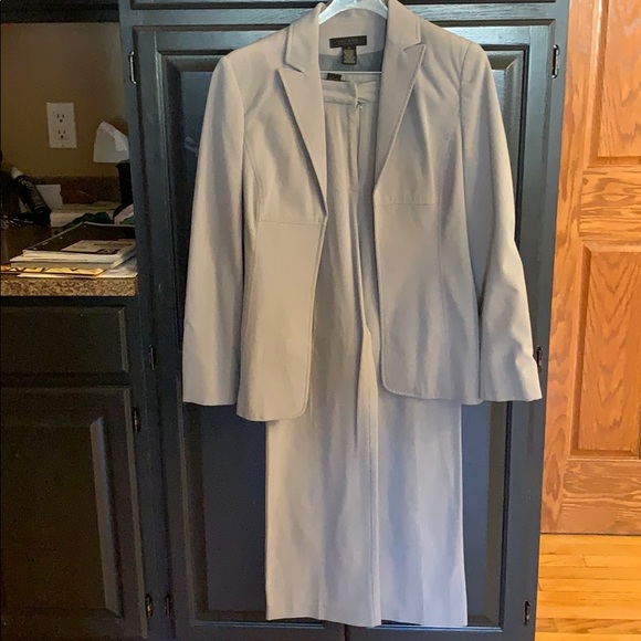 The Limited Other - Women’s The Limited gray pant suit, size M/10